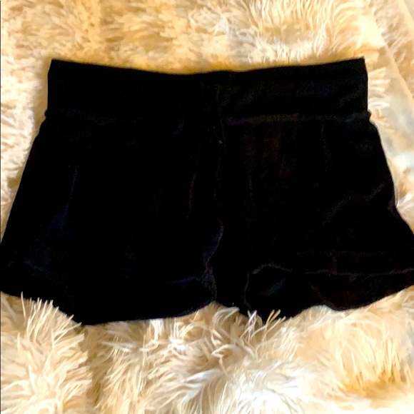 SUZETTE terry draw string shorts sz m - Picture 1 of 3